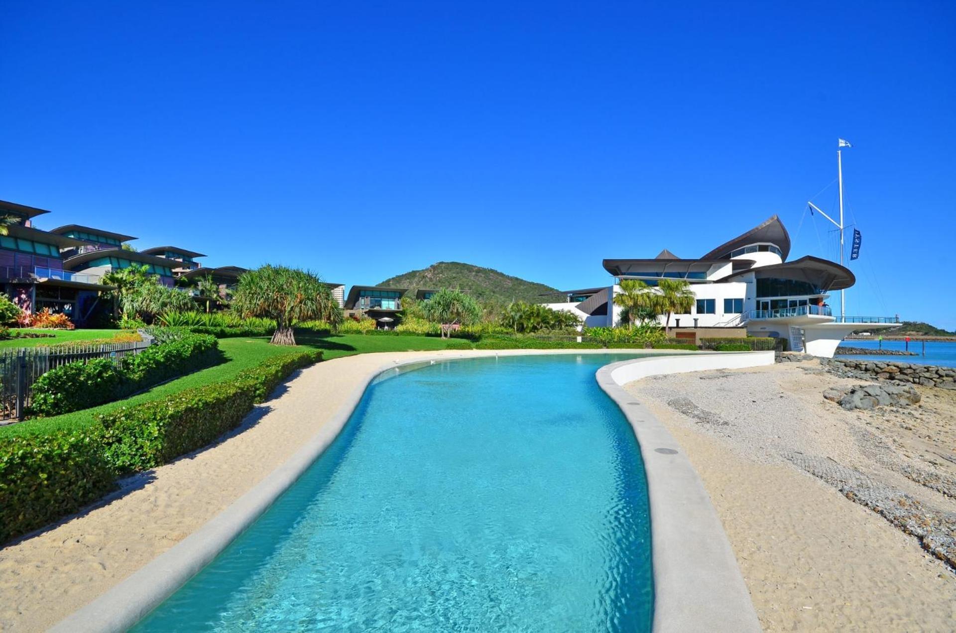 Yacht Club 33 Serenity House Ocean Views 2 Buggies Isla Hamilton Exterior foto